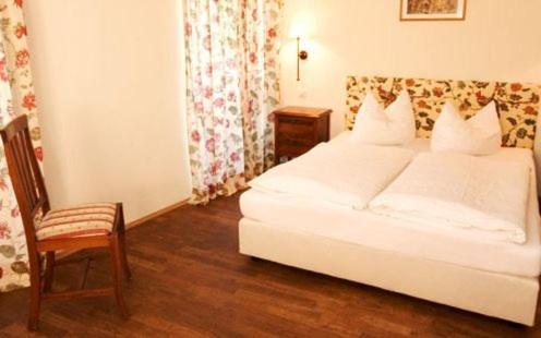 Wittelsbacher Zollhaus Hotel Филсхофен ан дер Донау Стая снимка